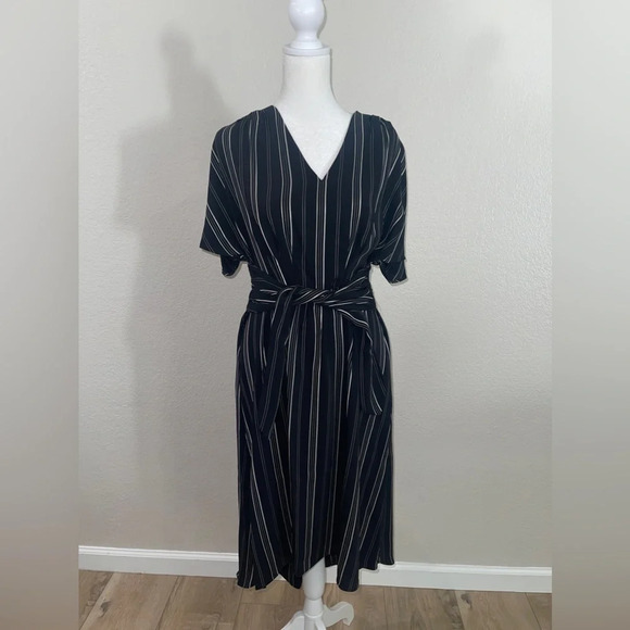 NWT Donna Karan beautiful dress - Picture 1 of 8